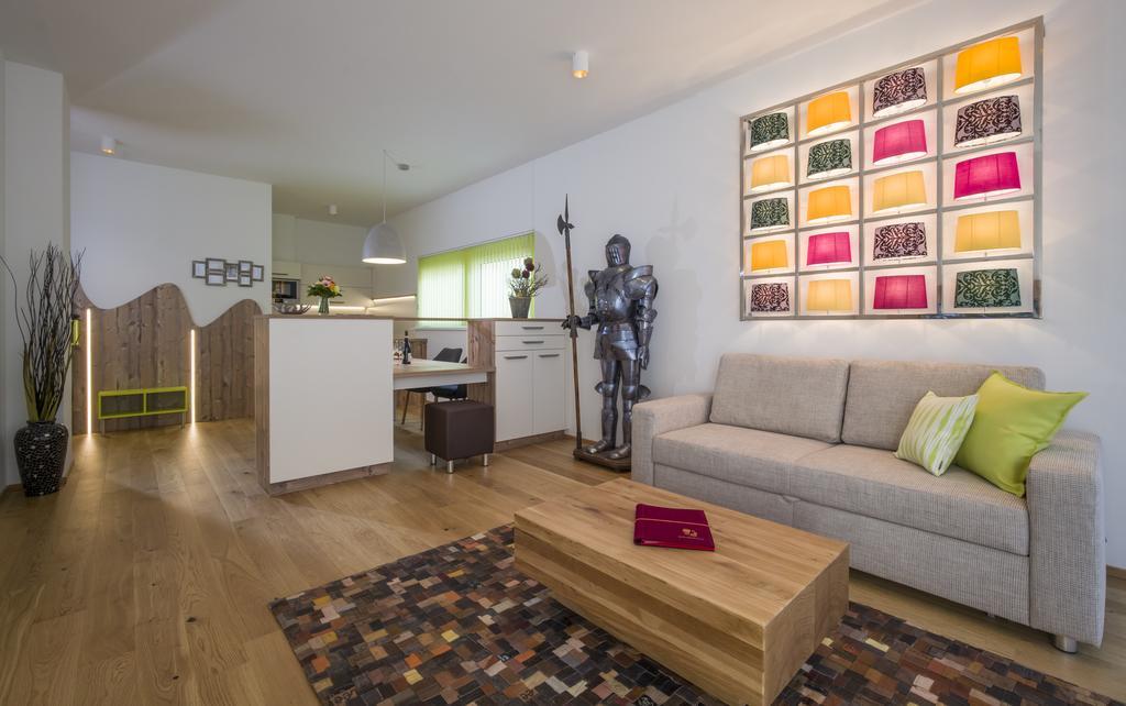 Private Living Apartments 库夫施泰因 外观 照片