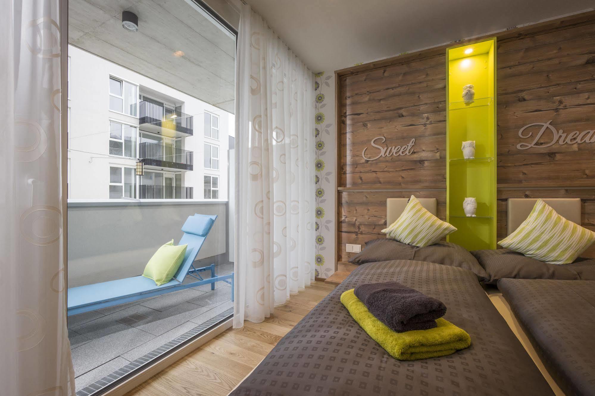 Private Living Apartments 库夫施泰因 外观 照片