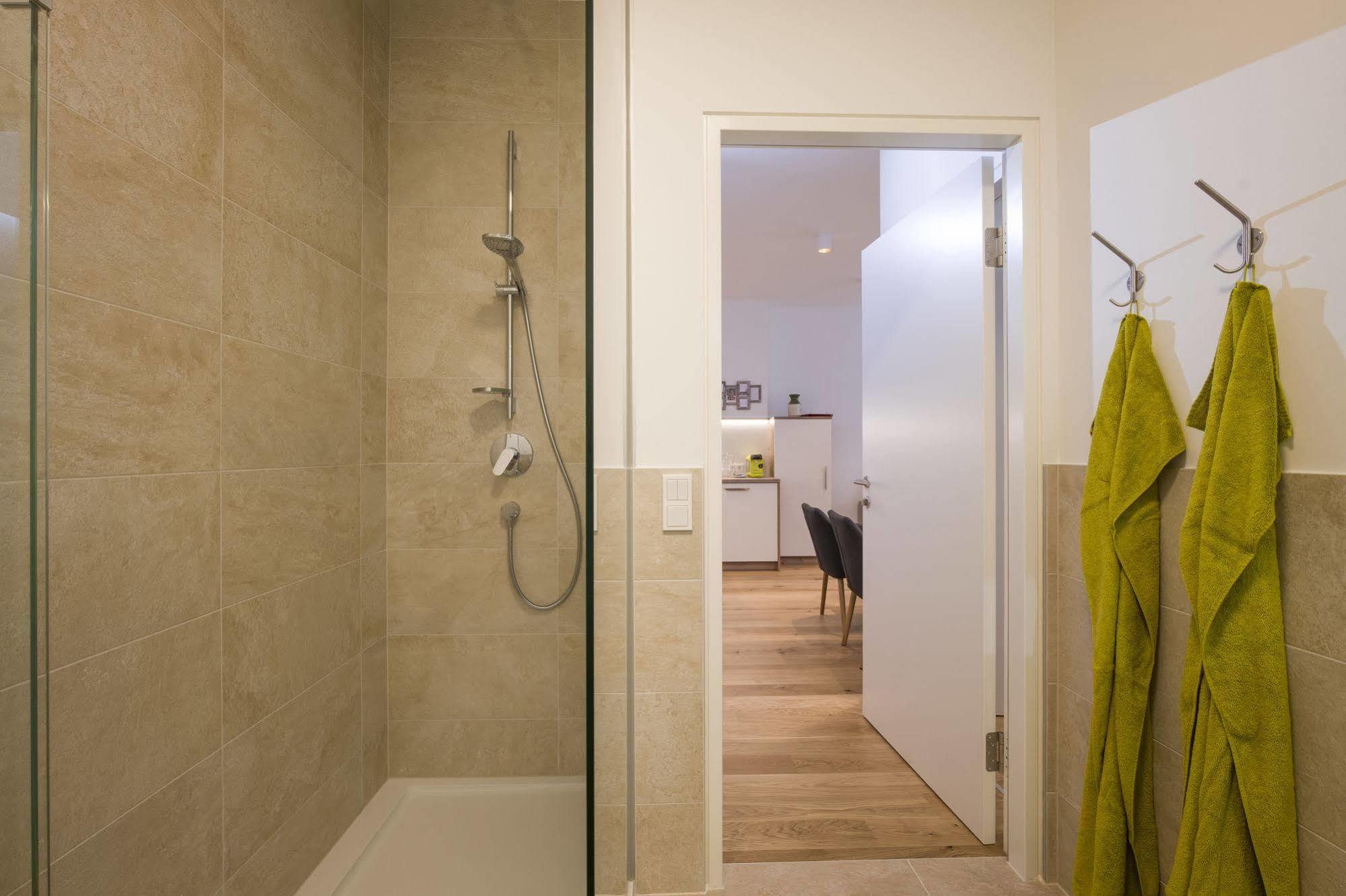 Private Living Apartments 库夫施泰因 外观 照片