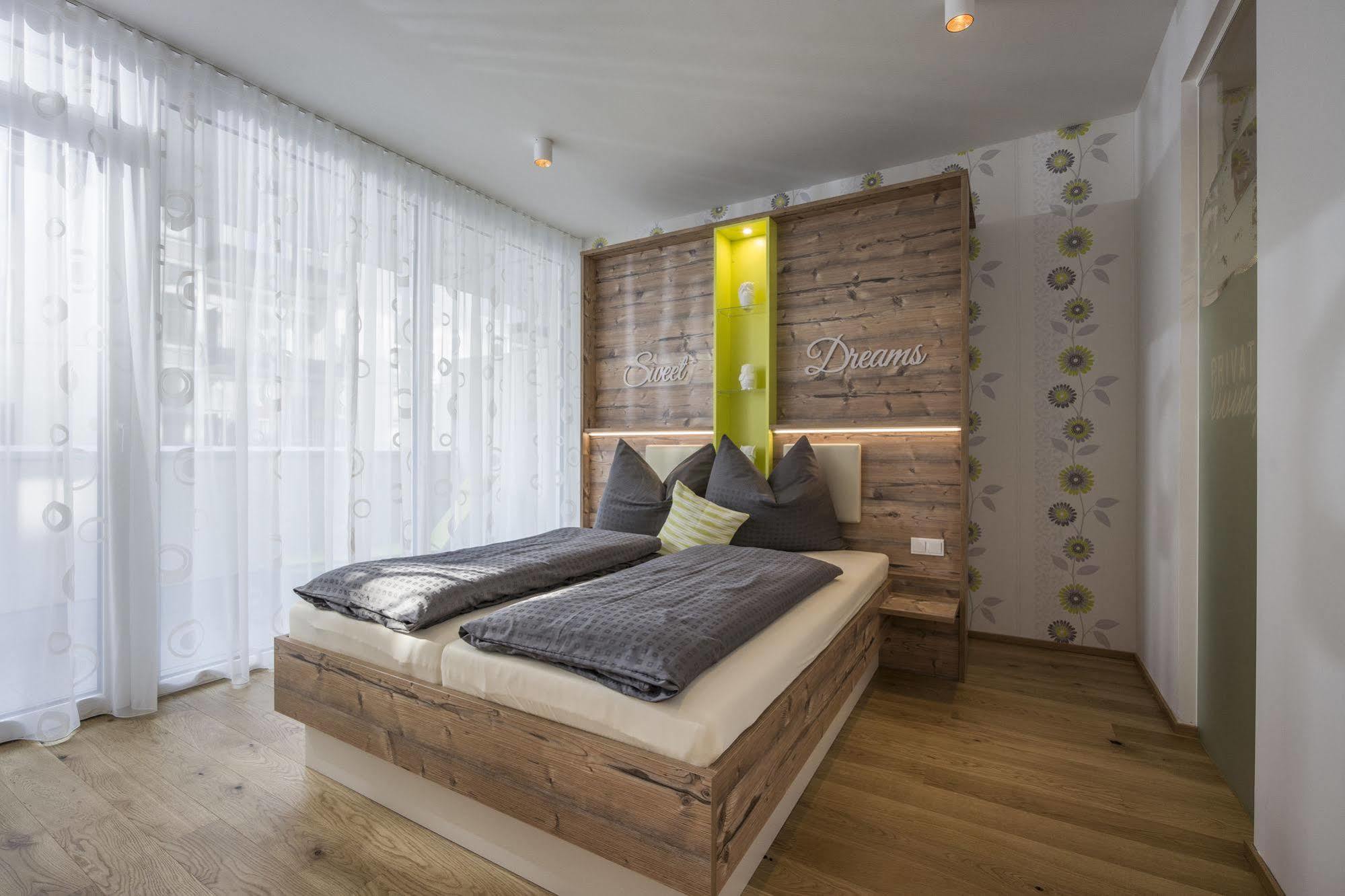 Private Living Apartments 库夫施泰因 外观 照片