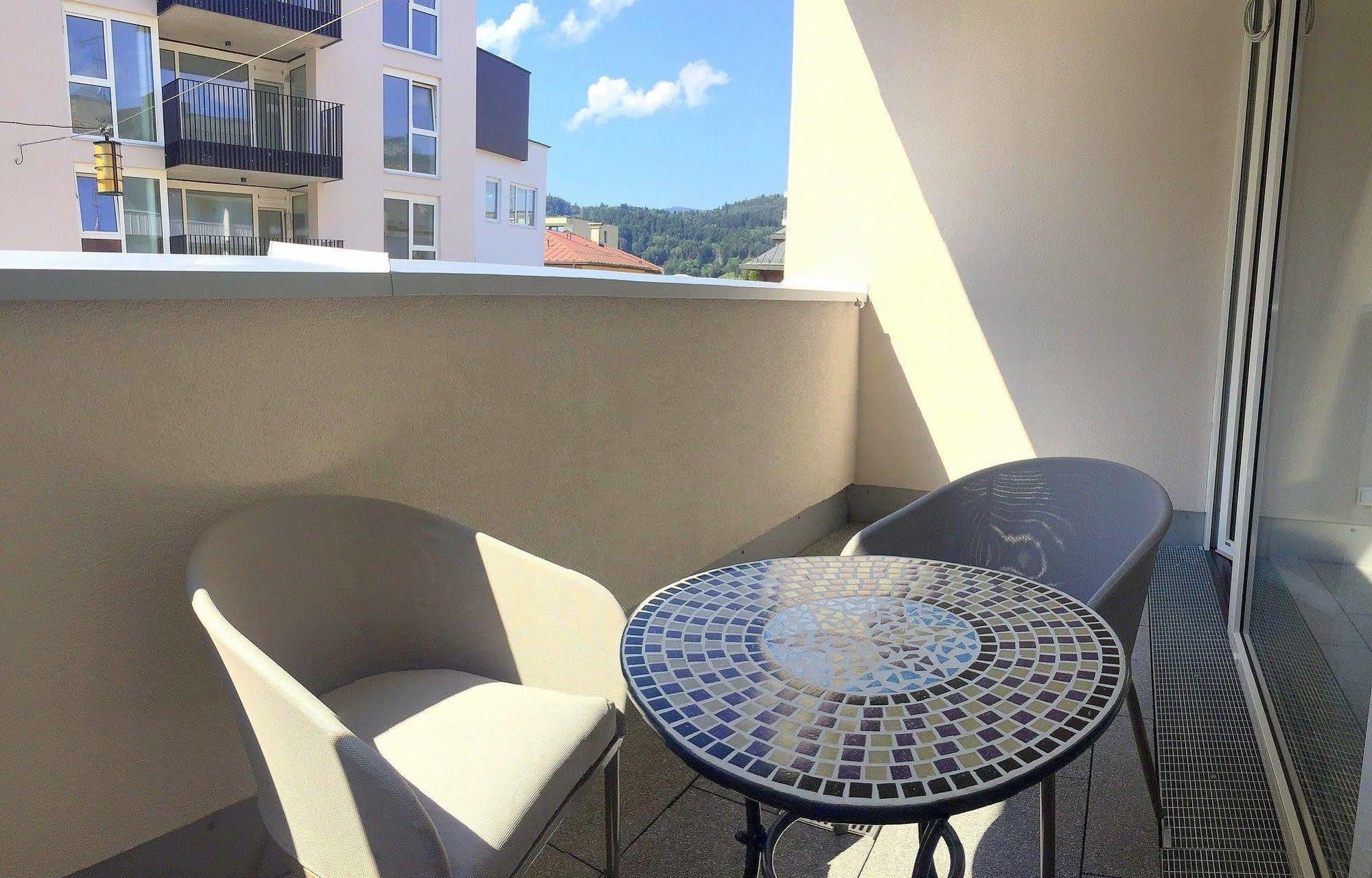 Private Living Apartments 库夫施泰因 外观 照片