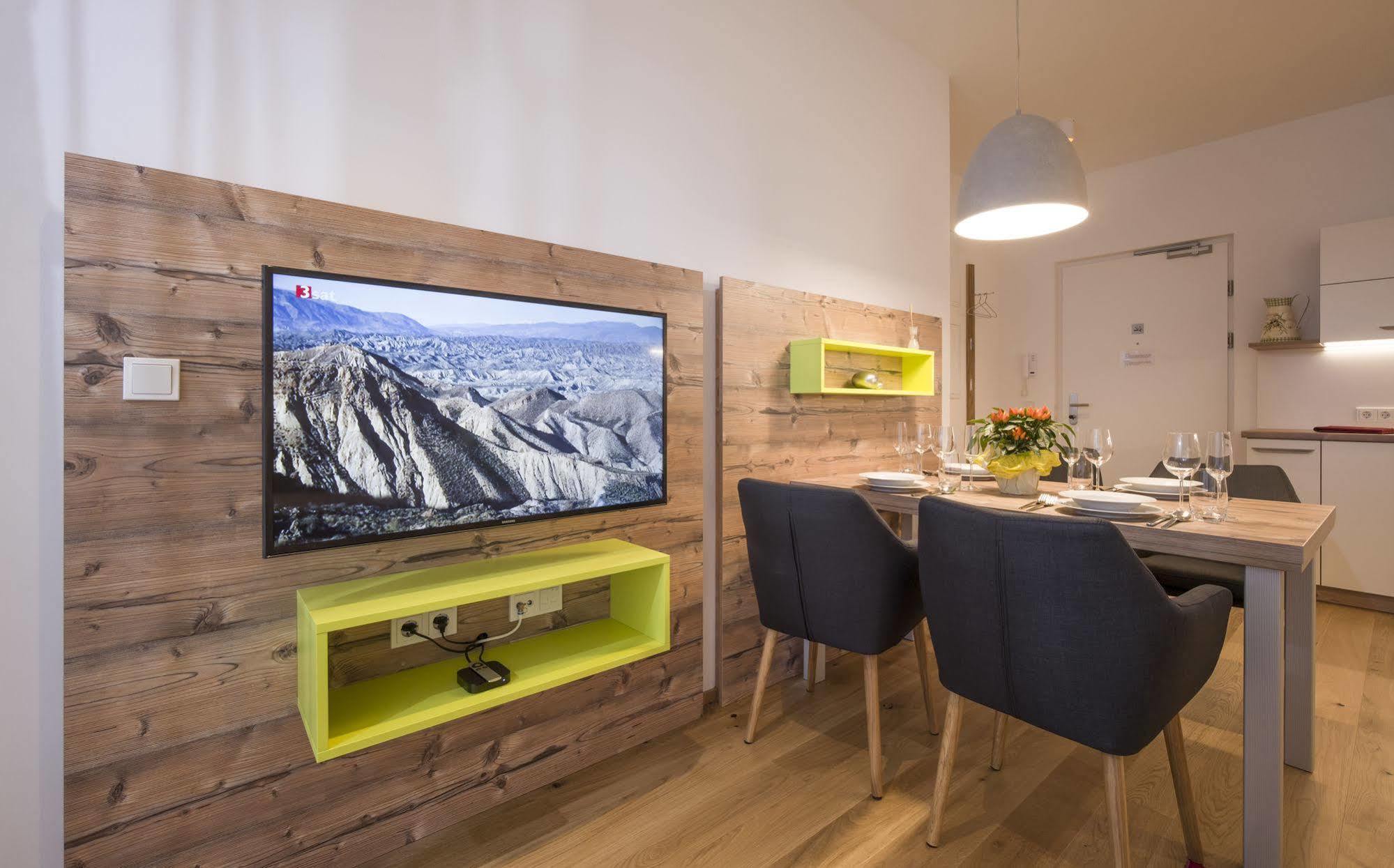 Private Living Apartments 库夫施泰因 外观 照片